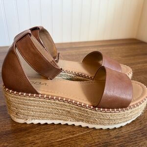 Brown strapy sandals
